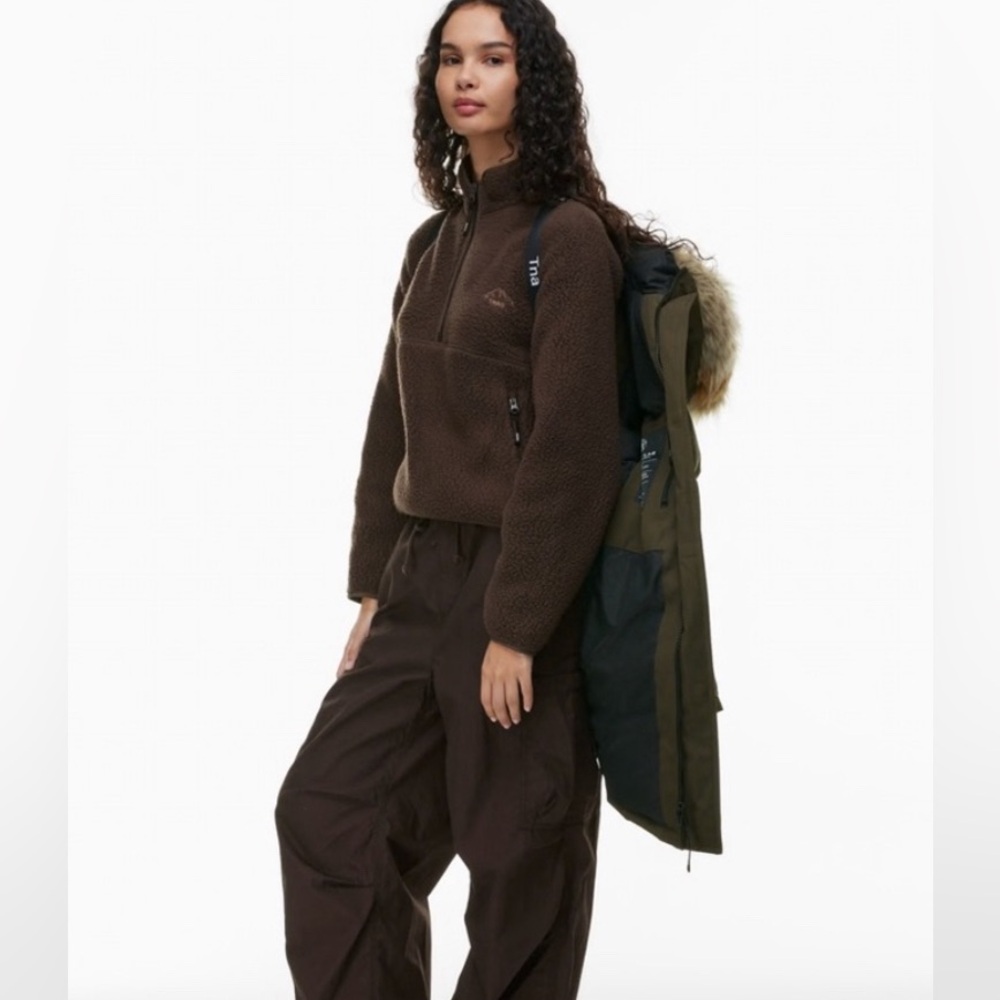 TNA Powder Parka Mid Dark Olive - Picture 4 of 9